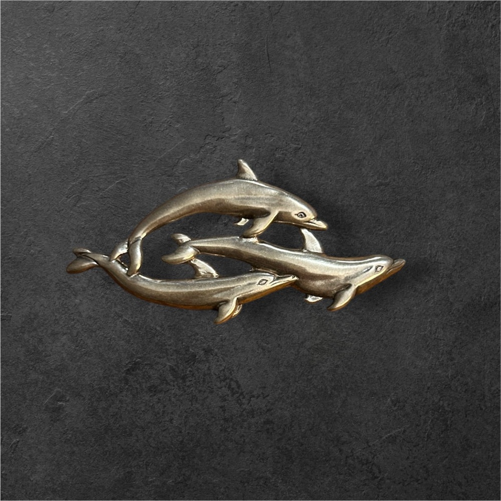 VINTAGE- sterling Silver Dolphins pendant